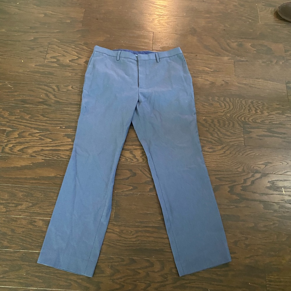 Banana republic classic slim fit dress pants sz 35/32.  Good condition.